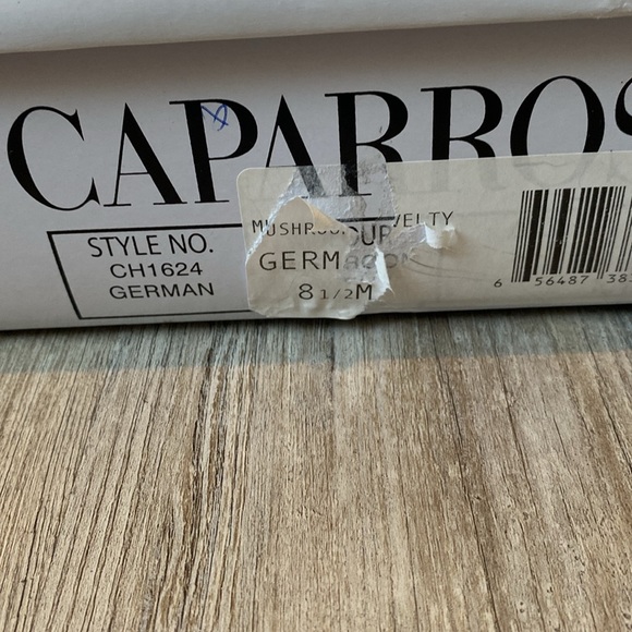 Caparros German Caged Heels, Mushroom Novelty color, Size 8.5M - Picture 9 of 9